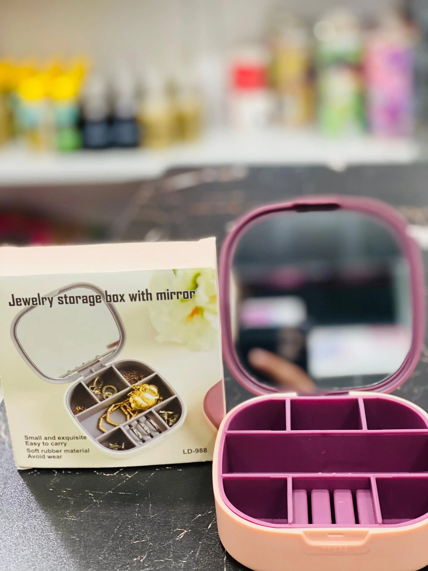 Jewelry Storage Box with Mirror – Portable Organizer for Rings, Earrings & Necklaces ONUSY.com